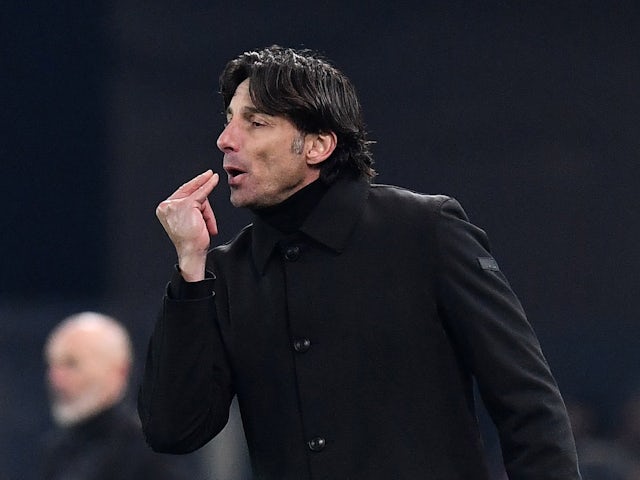 Udinese coach Gabriele Cioffi reacts on January 20, 2024