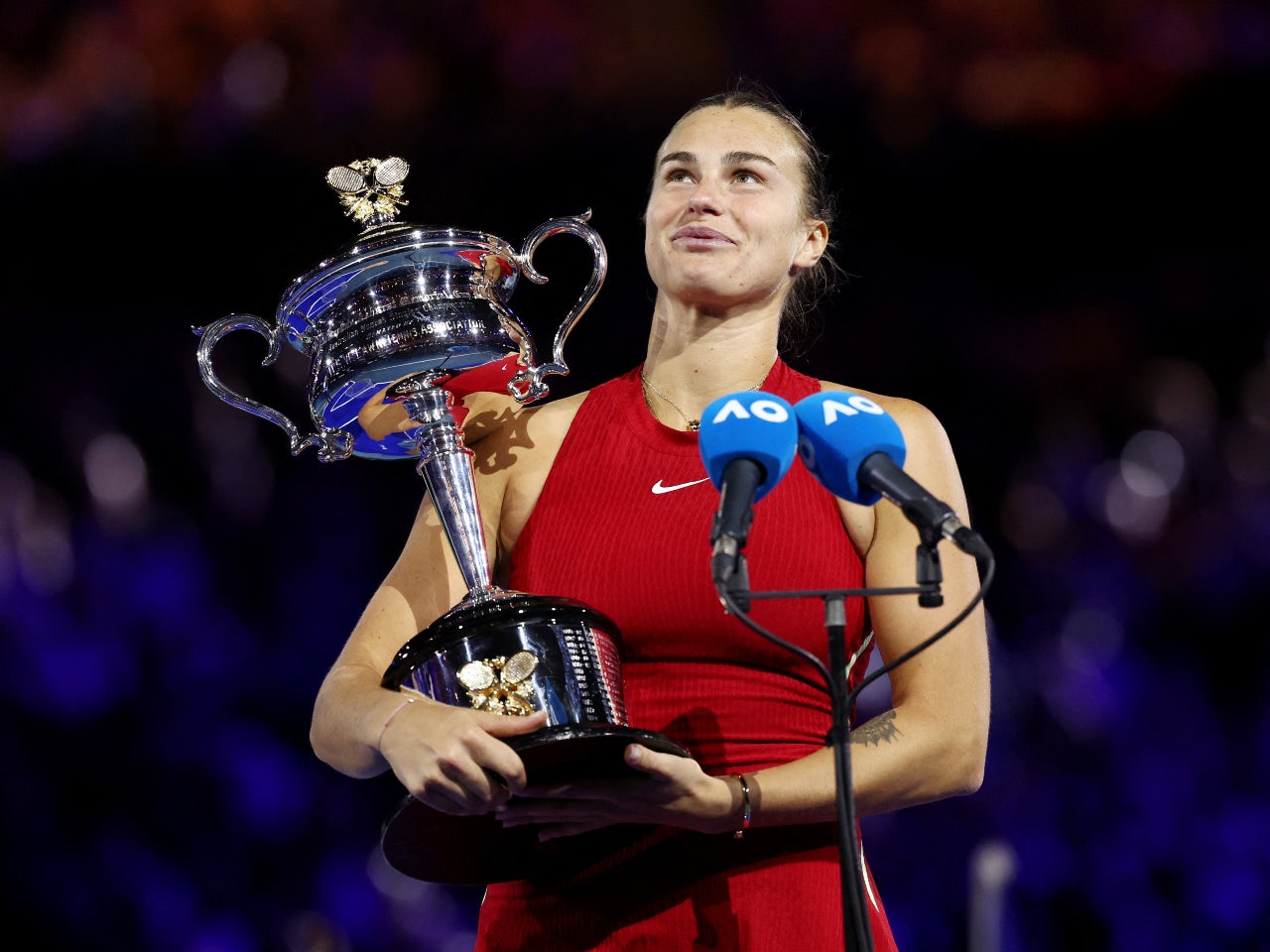 Aryna Sabalenka Overpowers Qinwen Zheng To Retain Australian Open Title ...