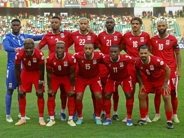 Equatorial Guinea players pose for a team group photo before the match on January 28, 2024