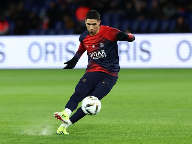 Paris Saint-Germain's Achraf Hakimi during the warm up before the match on January 3, 2024