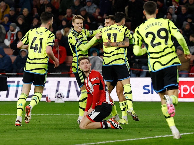 Record-breaking Arsenal hit sorry Sheffield United for six