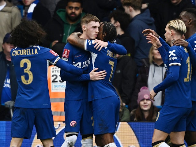 Chelsea win six-goal Leicester spectacular to reach FA Cup semi-finals