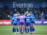 Everton Women players huddle before the match on March 10, 2024