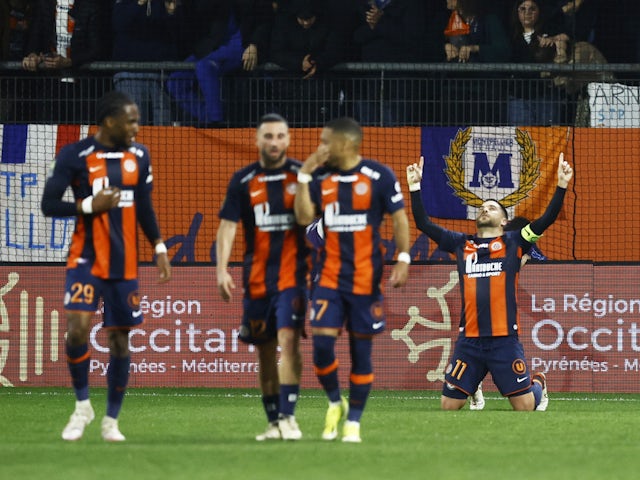 Teji Savanier của Montpellier ăn mừng khi ghi bàn thắng thứ hai vào ngày 17 tháng 3 năm 2024