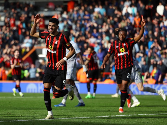Bournemouth secure last-gasp victory over Everton