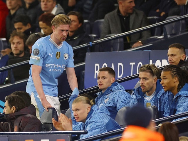 Manchester City's Kevin De Bruyne walks off the pitch after being substituted on April 17, 2024