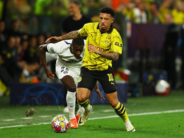 Sancho comments on Man Utd future after starring in CL semi-final
