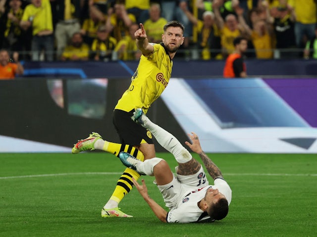 Niclas Fullkrug celebrates scoring for Borussia Dortmund on May 1, 2024