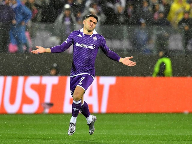 Nzola late winner gives Fiorentina first-leg lead over Club Brugge