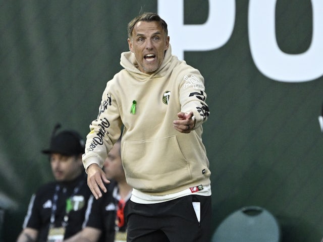 Portland Timbers head coach Phil Neville reacts on May 16, 2024
