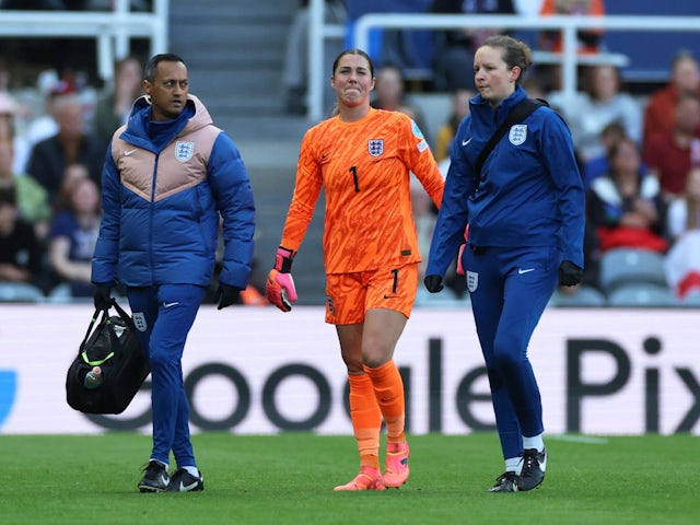 Tearful Mary Earps off injured as England beaten by France