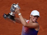 Iga Swiatek celebrates winning the French Open on June 8, 2024