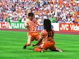 Netherlands' Marco Van Basten celebrates with Ruud Gullit after scoring in the Euro 1988 final on June 25, 1988