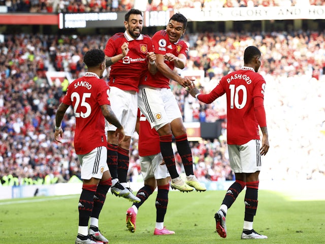 Manchester United's Bruno Fernandes celebrates scoring their second goal with Casemiro, Jadon Sancho and Marcus Rashford on May 28, 2023
