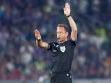 Referee Artur Soares Dias gestures on May 29, 2024 [IMAGO]