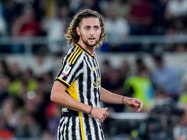 Liverpool 'make contact' over Rabiot move