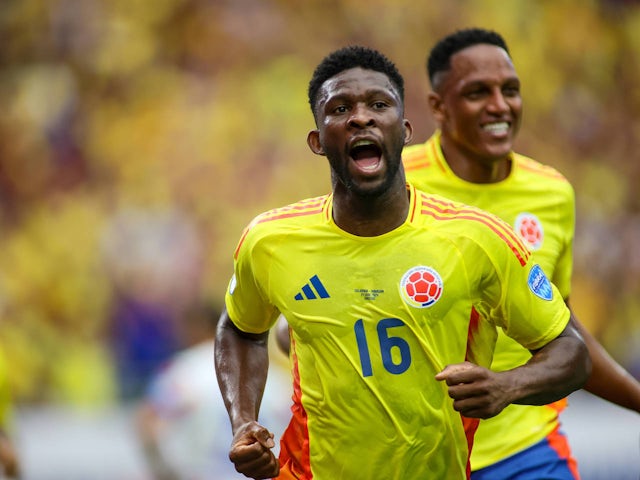  Jefferson Lerma ăn mừng bàn thắng cho Colombia ngày 24/6/2024