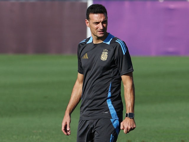 Argentina head coach Lionel Scaloni during training on June 28, 2024