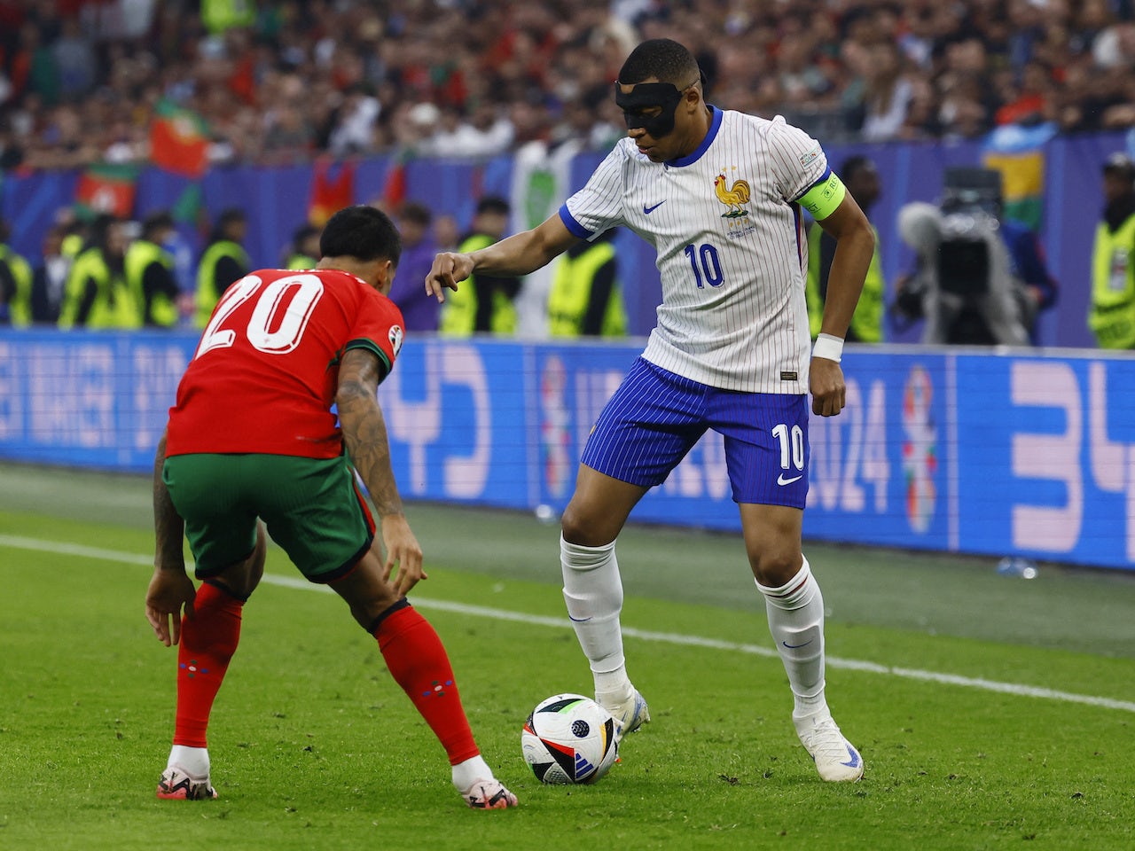 Portugal 0-0 France live commentary: Martinez's side make stronger start