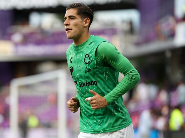 Santos Laguna striker Santiago Munoz