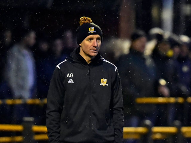 Alloa Athletic Andy Graham manager on December 9, 2023