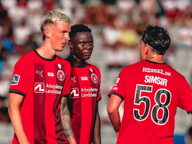 Kristoffer Askildsen, Franculino và Aral Simsir của FC Midtjylland trong trận đấu 3F Superliga với Aarhus GF tại Ceres Park Aarhus Ceres Park Đan Mạch, ngày 19 tháng 7 (vào ngày 21 tháng 7 năm 2024)