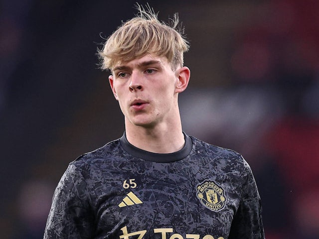 Toby Collyer of Manchester United on May 6, 2024