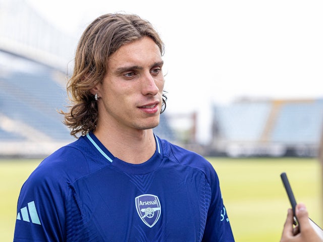 Arsenal complete Riccardo Calafiori signing