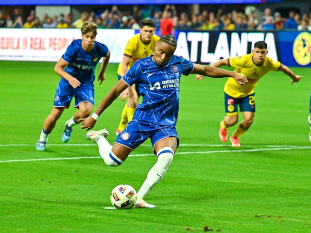 Chelsea forward Christopher Nkunku scoring against Club America on July 31, 2024.