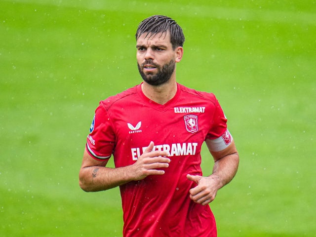 FC Twente's Robin Propper on July 12, 2024