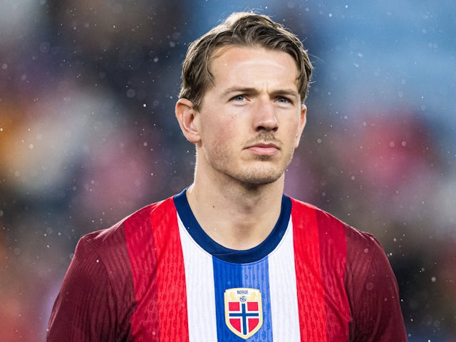 Burnley og Norges midtbanespiller Sander Berge avbildet 3. august 2024