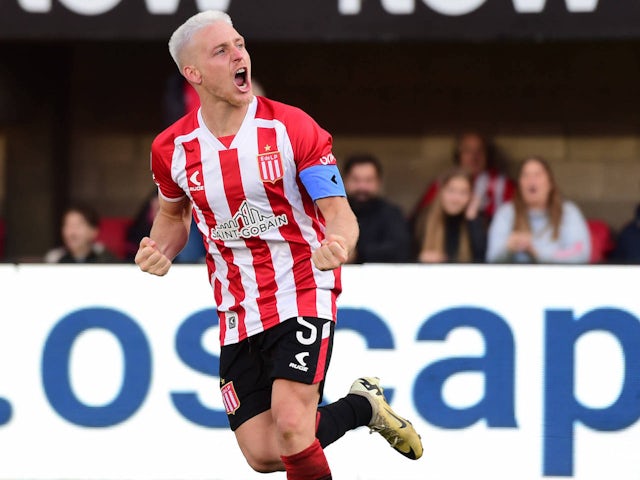  Santiago Ascibar celebrates a goal for Estudiantes on July 28, 2024