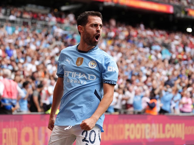 Bernardo Silva celebrates scoring for Manchester City on August 10, 2024