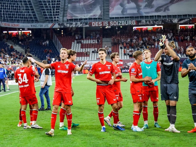 FC Twente players applaud the fans on August 8, 2024