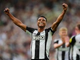 Newcastle United's Jacob Murphy celebrates on August 9, 2024