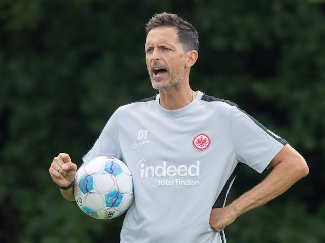 Eintracht Frankfurt coach Dino Toppmoller in training on August 15, 2024 [on August 17, 2024]