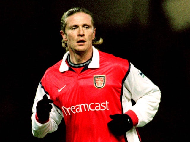 Emmanuel Petit in action for Arsenal in 2000