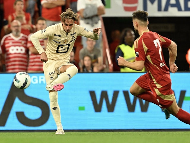 Marsa Jose of Mechelen in action against Standard Liege on August 9, 2024