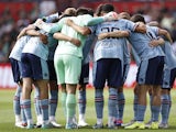  Willem II players hold team huddle on August 16, 2024