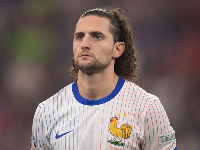 Saudi Arabia interest: Man United-linked Rabiot 'makes decision' on future