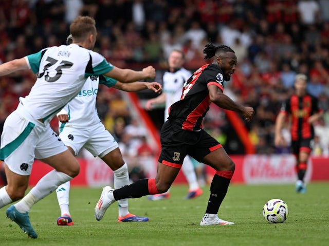 Antoine Semenyo (24) of AFC Bournemouth on the attack during the Premier League match between Bournemouth and Newcastle United at the Vitality Stadium on August 25, 2024