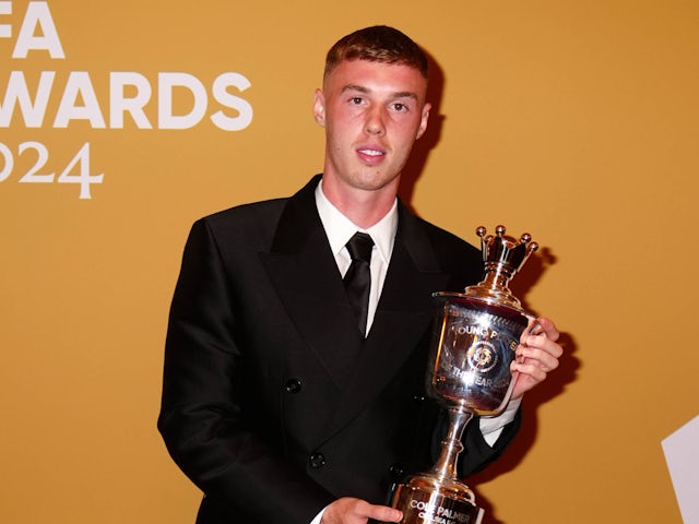 Chelsea's Cole Palmer wins the PFA Premier League Young Player of the Year award on August 20, 2024