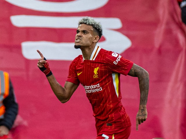 Luis Diaz celebrates scoring for Liverpool on August 25, 2024