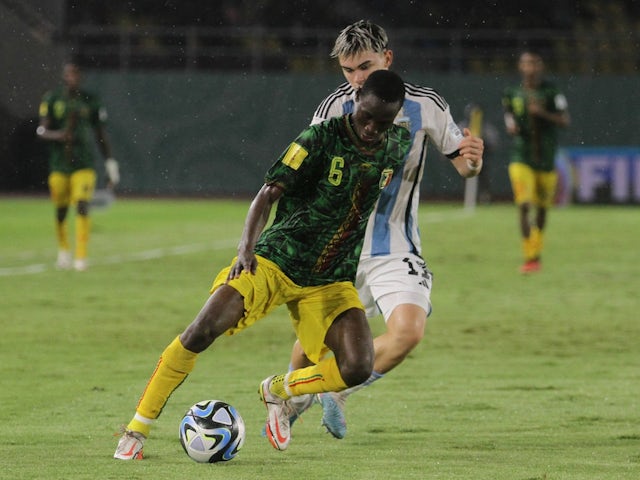 Sekou Kone representing Mali Under-17s on December 1, 2023