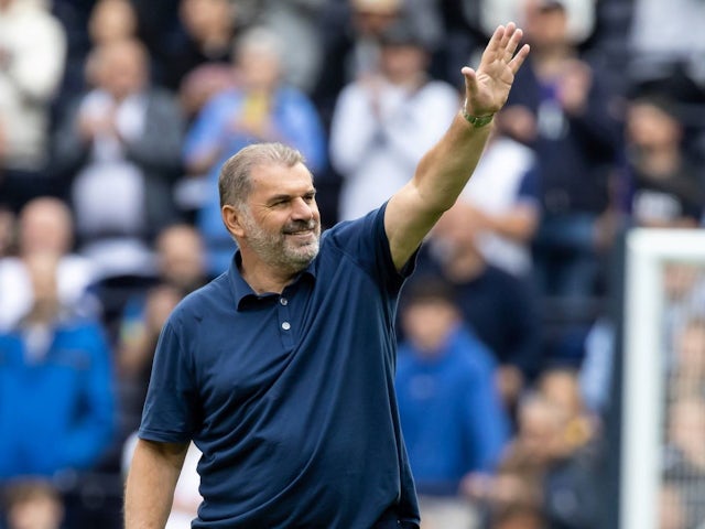 Ange Postecoglou, Manager of Tottenham Hotspur, salutes the crowd at the final whistle at the Tottenham Hotspur on August 24, 2024