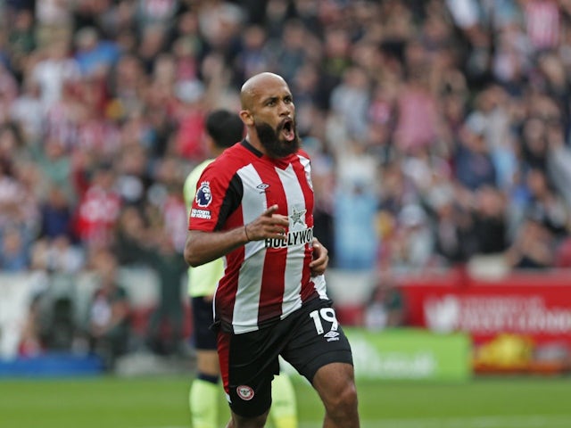 Bryan Mbeumo of Brentford goal celebration celebrates his second of the afternoon during the Premier League match between Brentford and Southampton on August 31, 2024