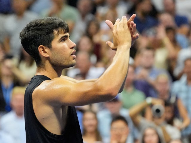 Carlos Alcaraz reacts at the US Open on August 27, 2024