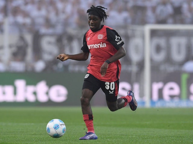 Jeremy Frimpong with the ball for Bayer Leverkusen against Borussia Monchengladbach on August 23, 2024 [on August 26, 2024]