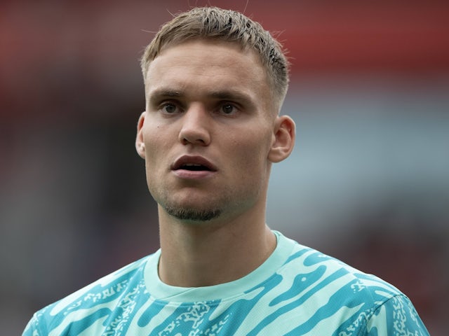 Bayern Munich transfer news: Premier League goalkeeper identified as Manuel Neuer replacement?