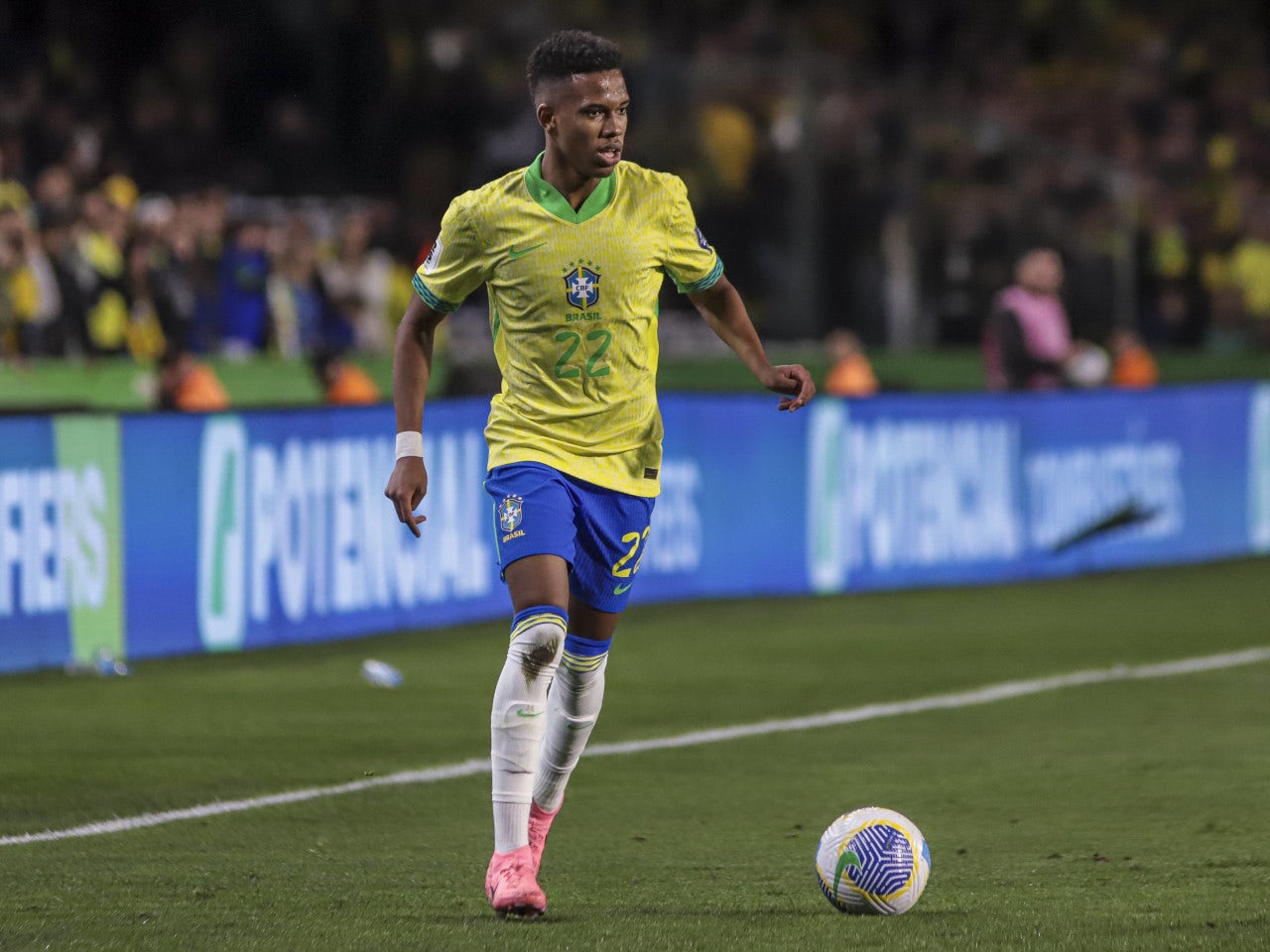 Future Chelsea signing Estevao Willian makes Brazil debut in win over Kendry Paez's Ecuador